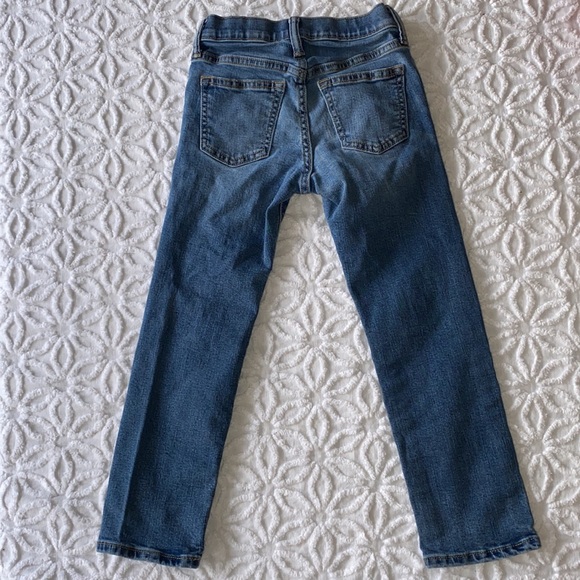 Old Navy boys karate slim distressed denim jeans - Picture 3 of 5